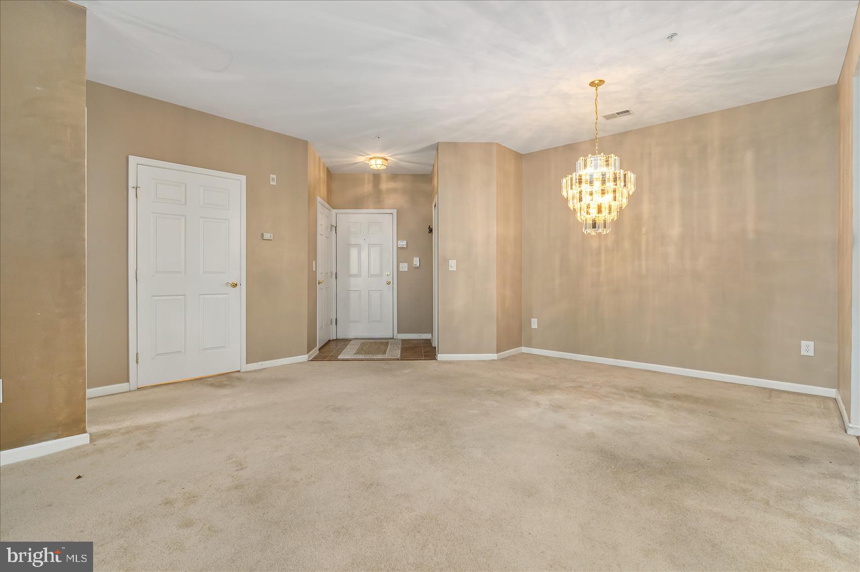 GLYNDON TRACE - Residential