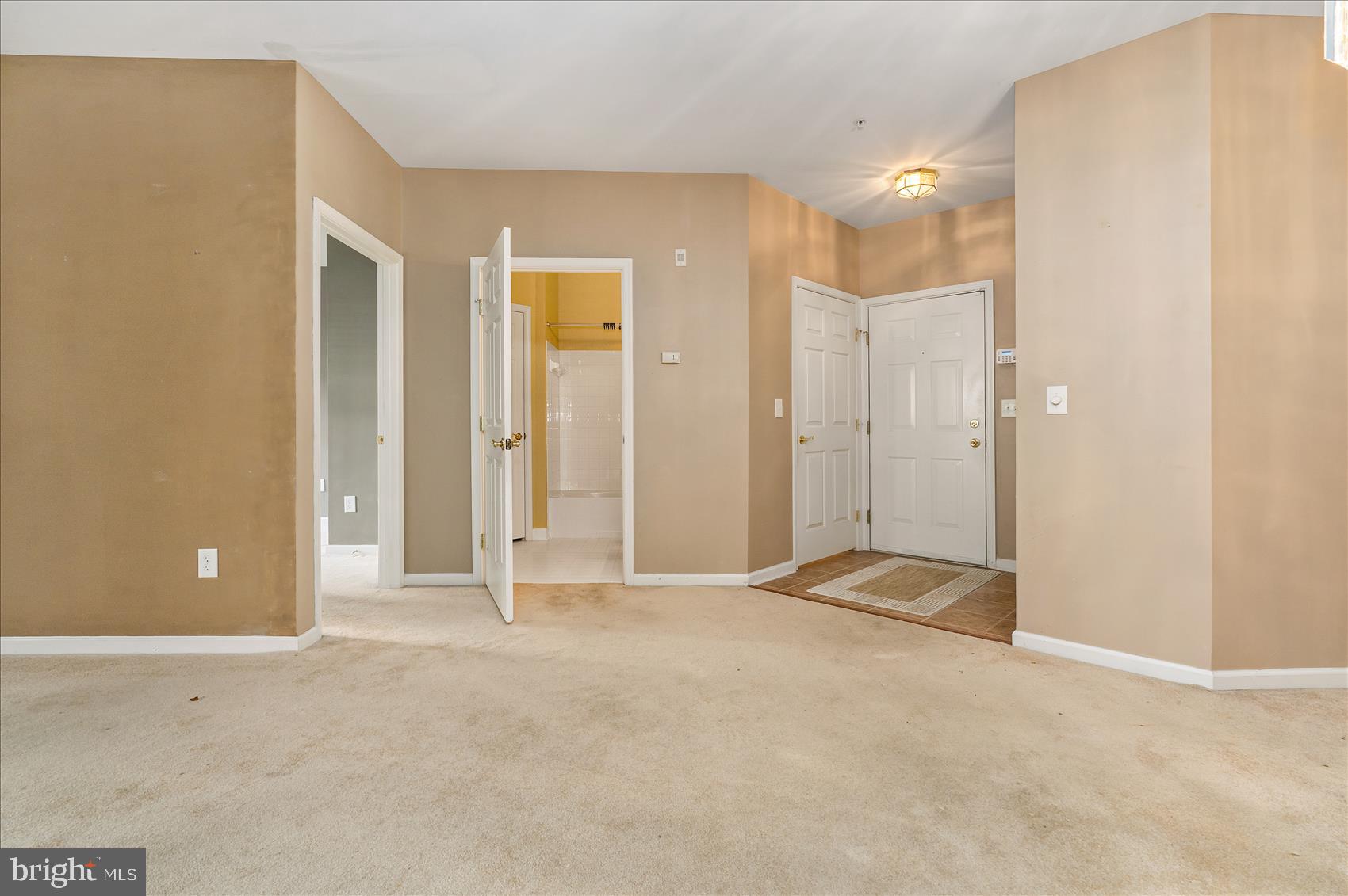 GLYNDON TRACE - Residential