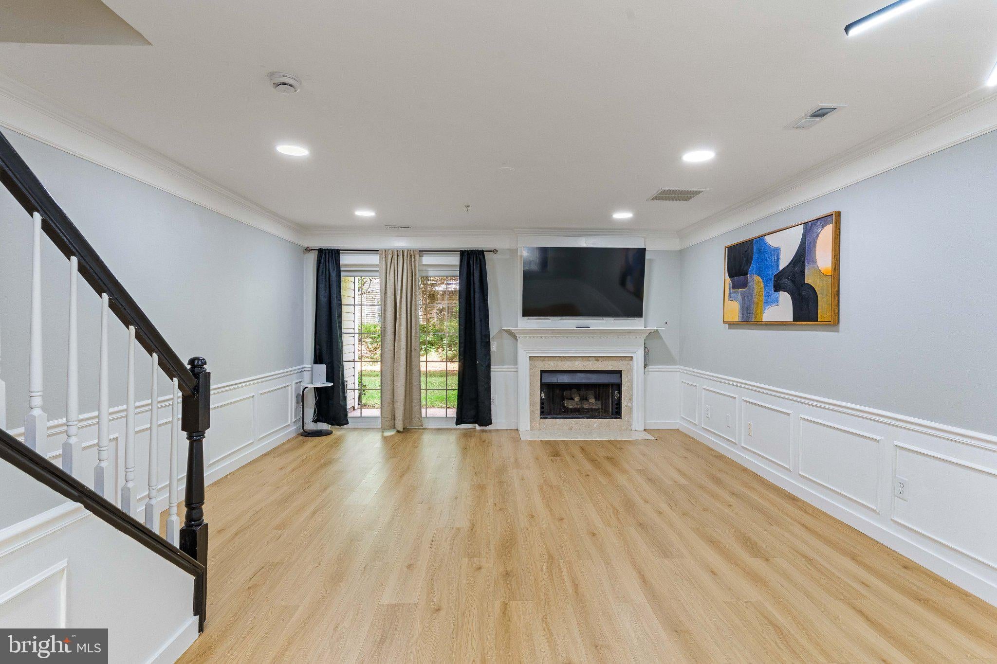 46930 COURTYARD SQUARE