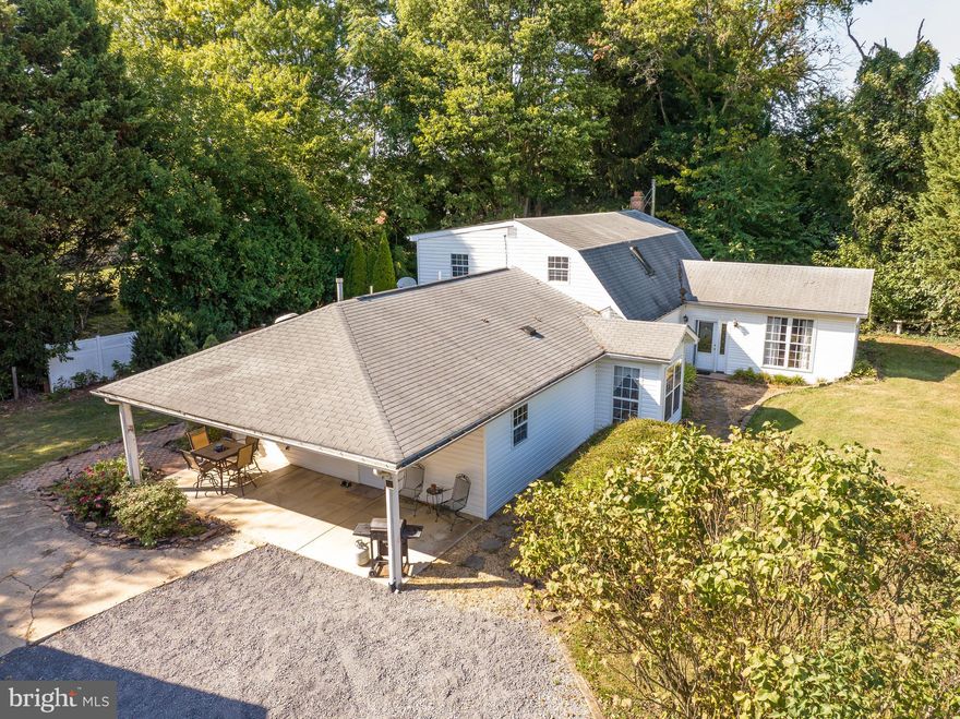 Discover the perfect blend of comfort and convenience in this 4-bedroom, 2-bathroom home nestled on an expansive 3.03-acre lot.  With the primary bedroom handicap accessible and conveniently located on the main floor this residence offers both space and functionality.
Upstairs, you’ll find three additional bedrooms, one full bath and an additional office area.  Please note that there is no A/C on the upper level.
One of the standout features of this property is the expansive lot. You’ll have plenty of space for outdoor activities, gardening, or even the possibility of future expansion.  The absence of any HOA or deed restrictions grants you the freedom to truly make this property your own. If you are looking for a location that allows chickens, this is it!!