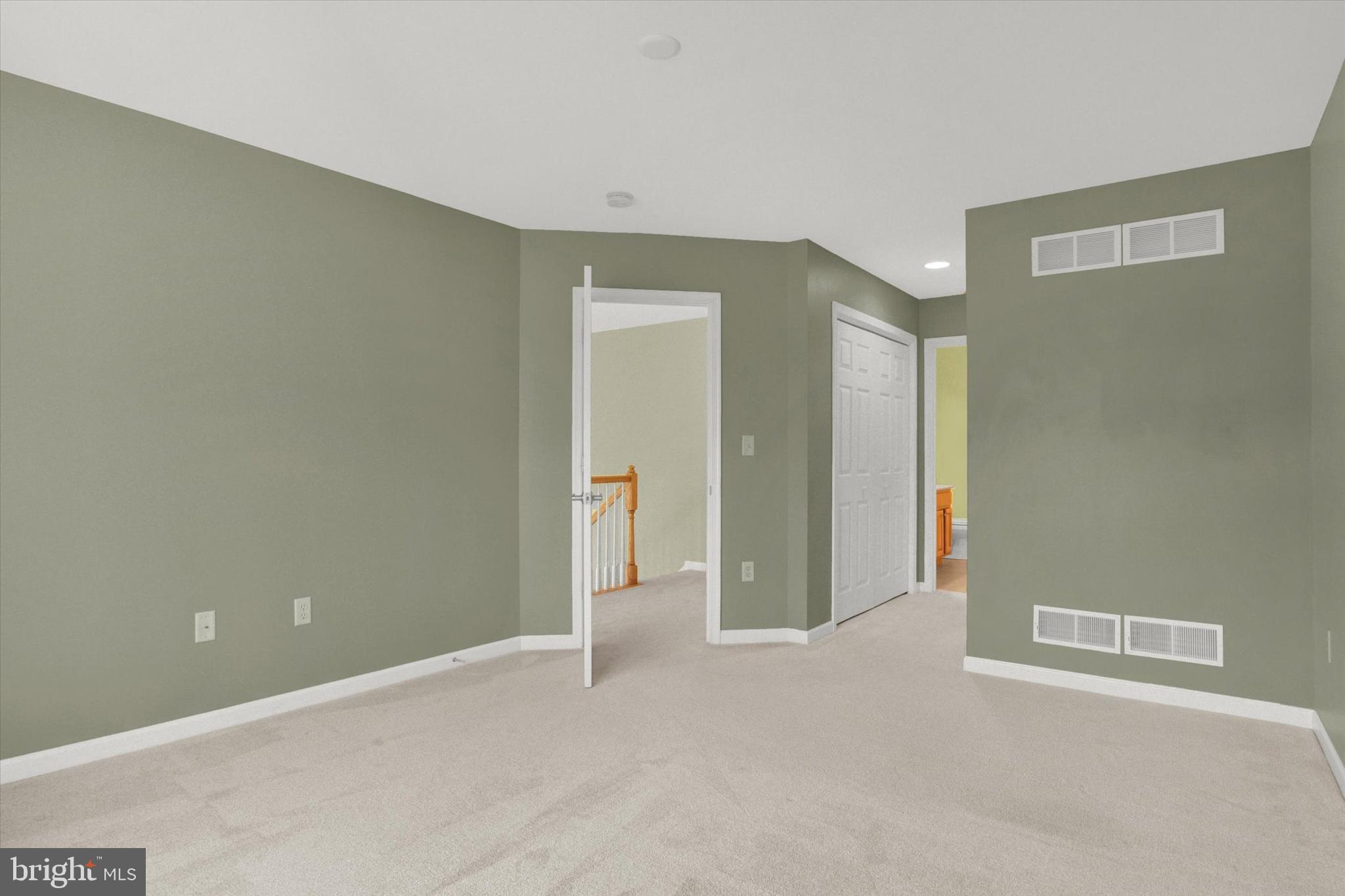 PINE VIEW - Residential