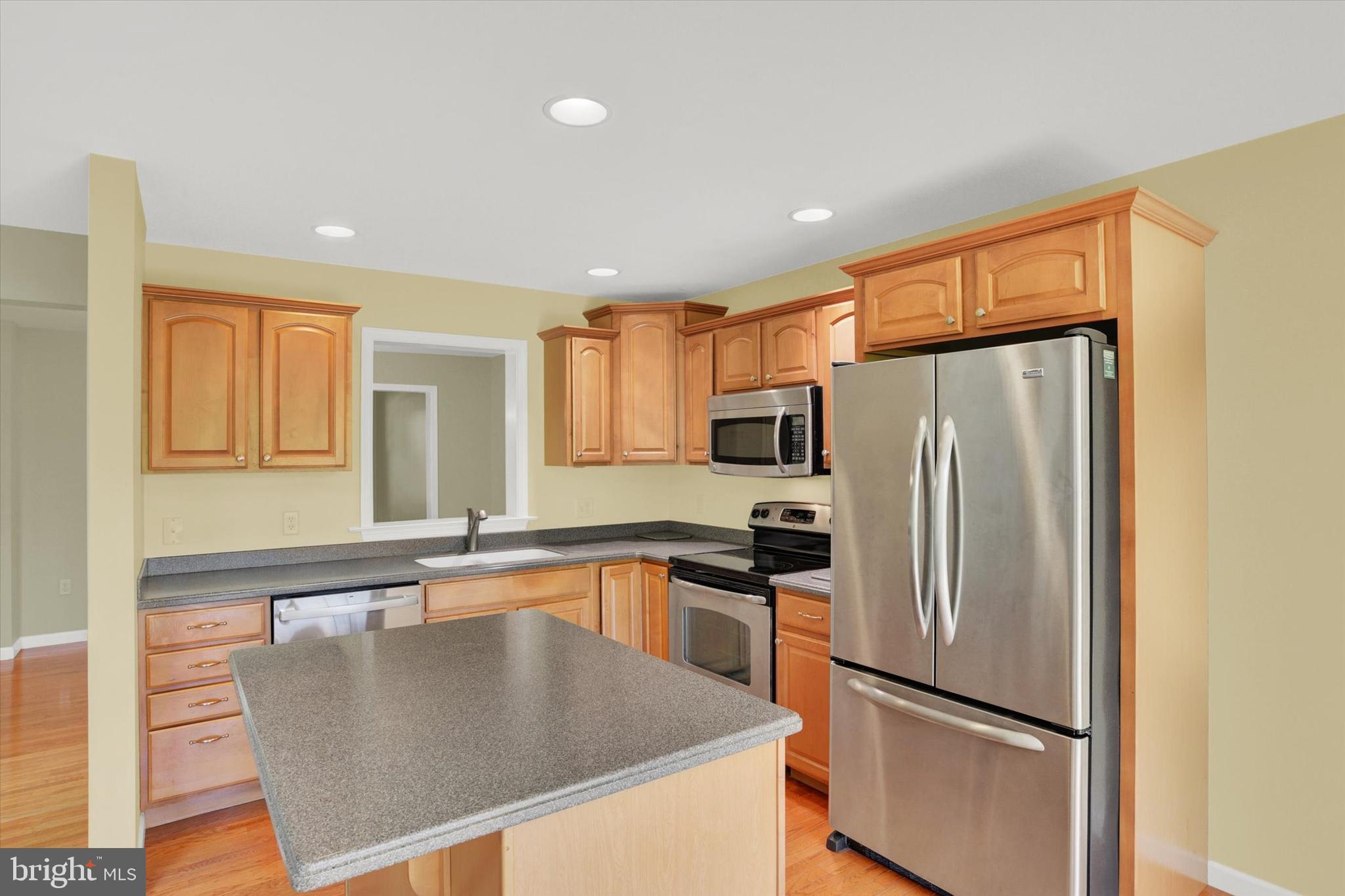 PINE VIEW - Residential