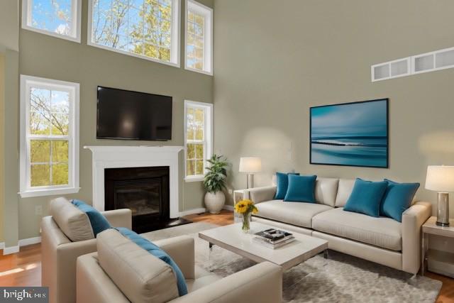 PINE VIEW - Residential