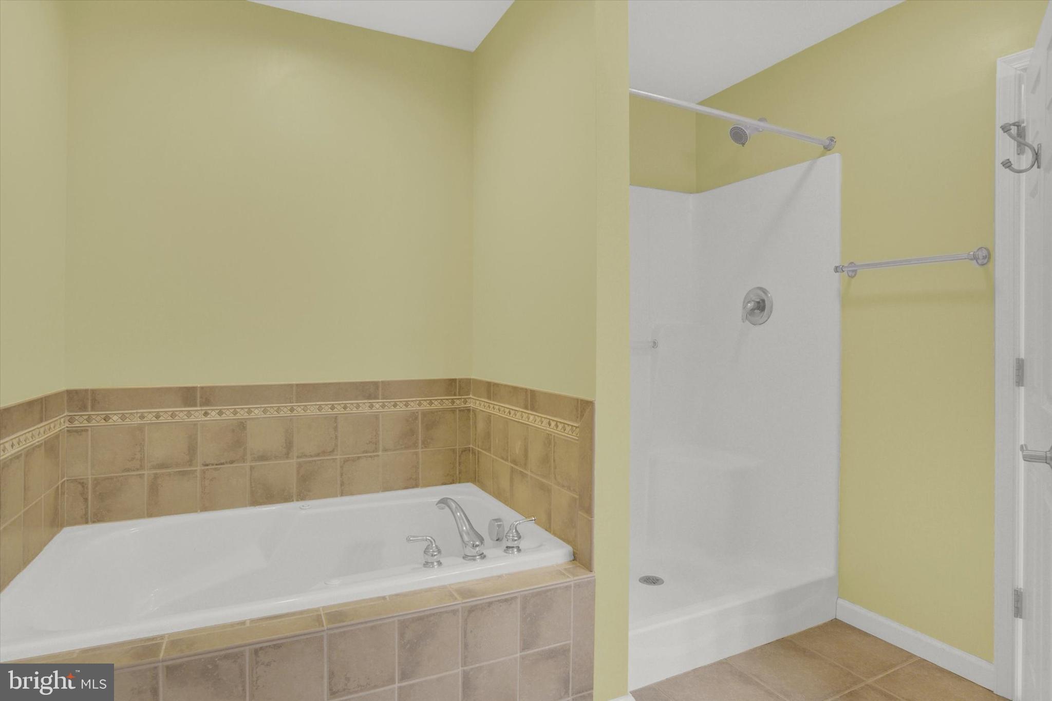 PINE VIEW - Residential