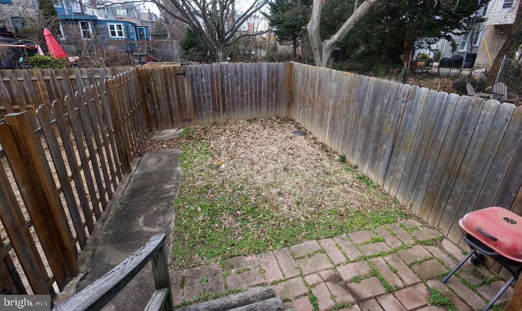 GERMANTOWN - Residential