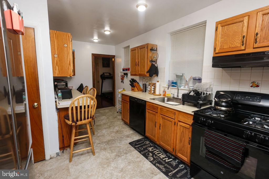 GERMANTOWN - Residential