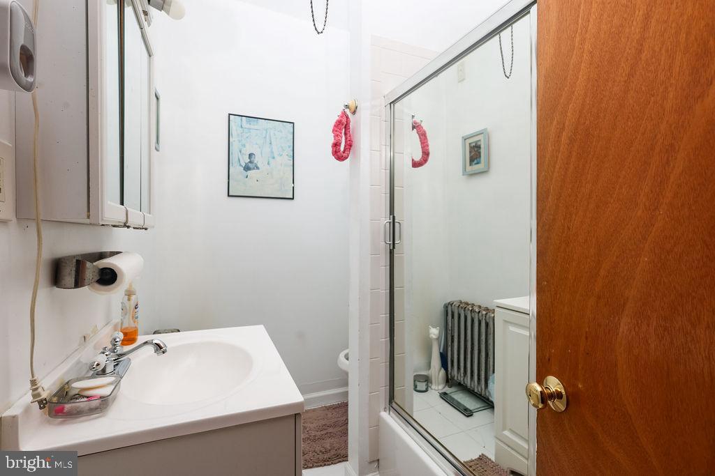 GERMANTOWN - Residential