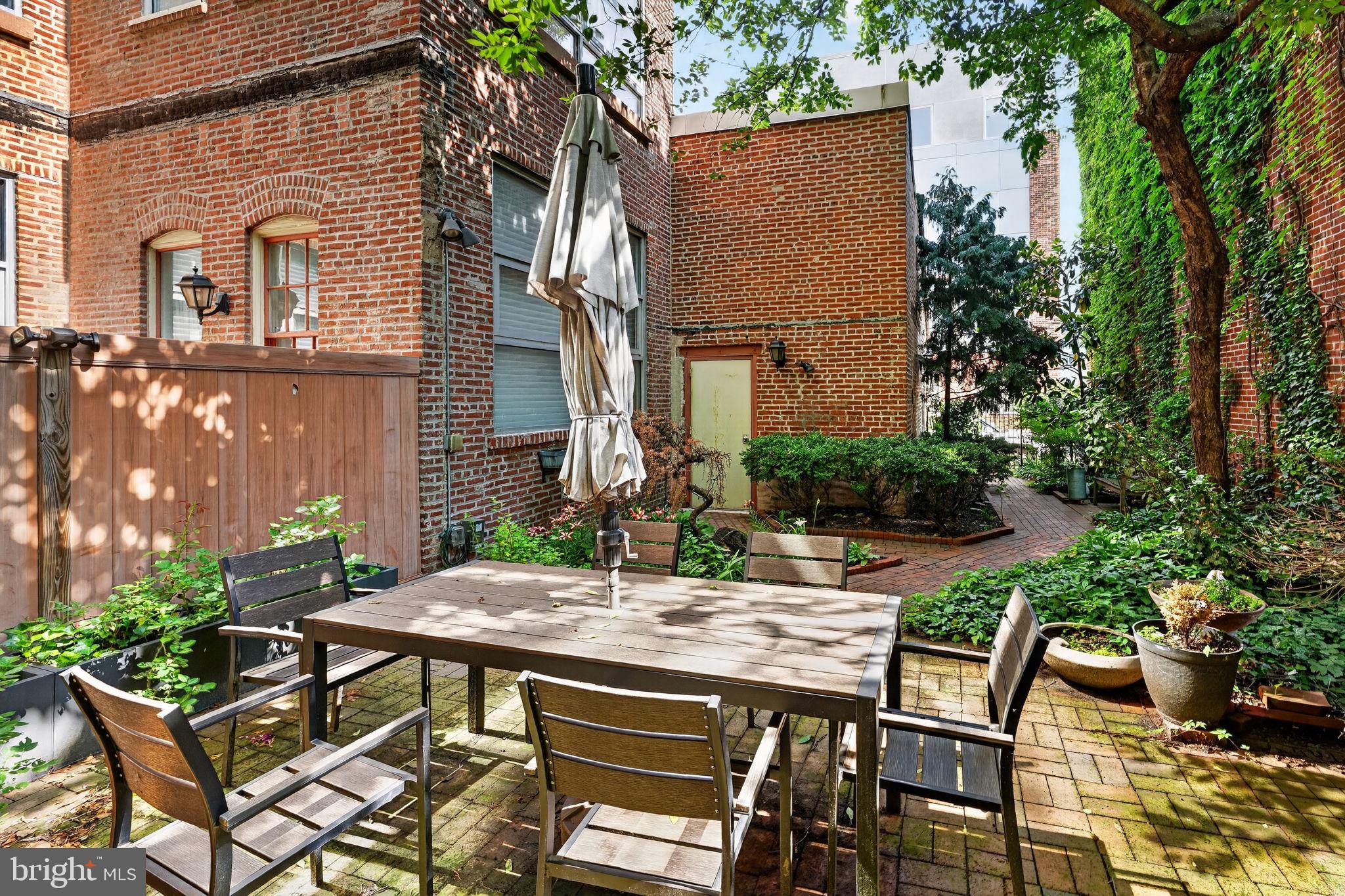 141 N 2ND STREET 1B