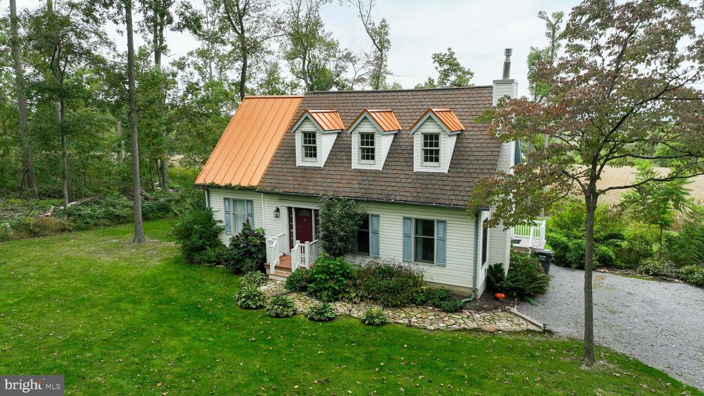 Photo of 11 Fernwood Drive, PARADISE, PA 17562 (MLS # PALA2078224)