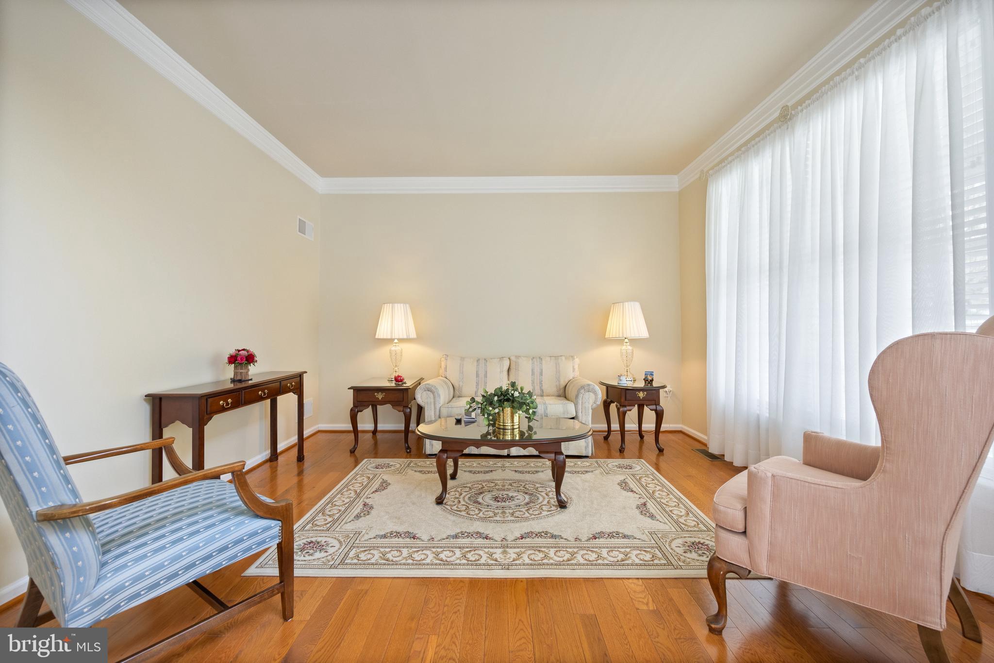 ROYAL OAKS/REGENTS GLEN - Residential