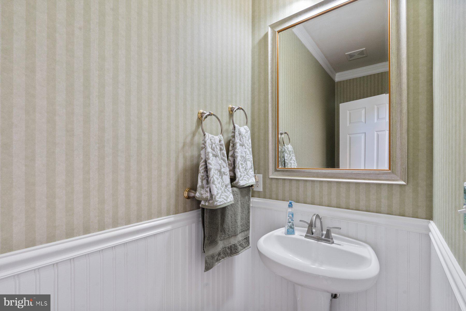 ROYAL OAKS/REGENTS GLEN - Residential