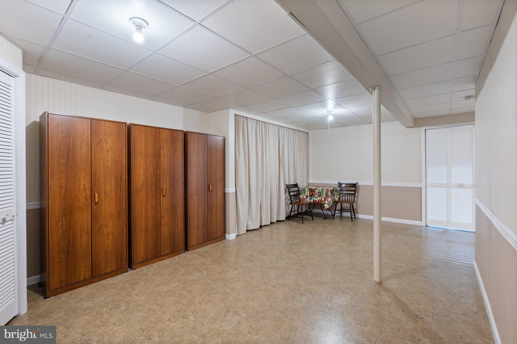 ROYAL OAKS/REGENTS GLEN - Residential