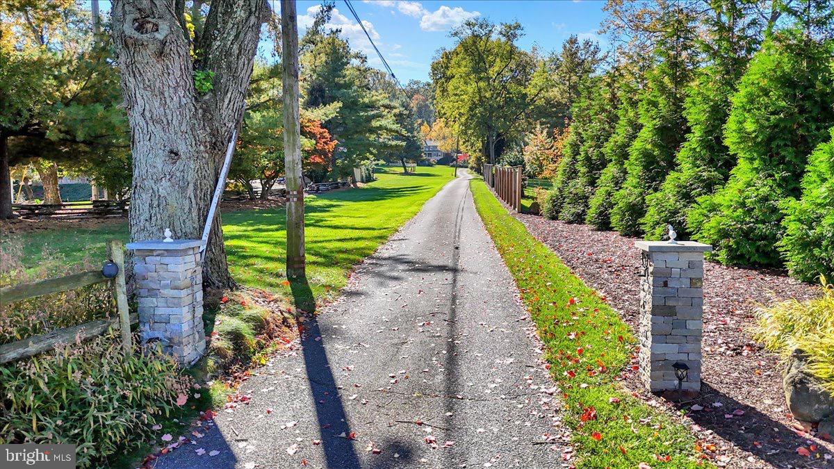 2838 HARRISBURG PIKE