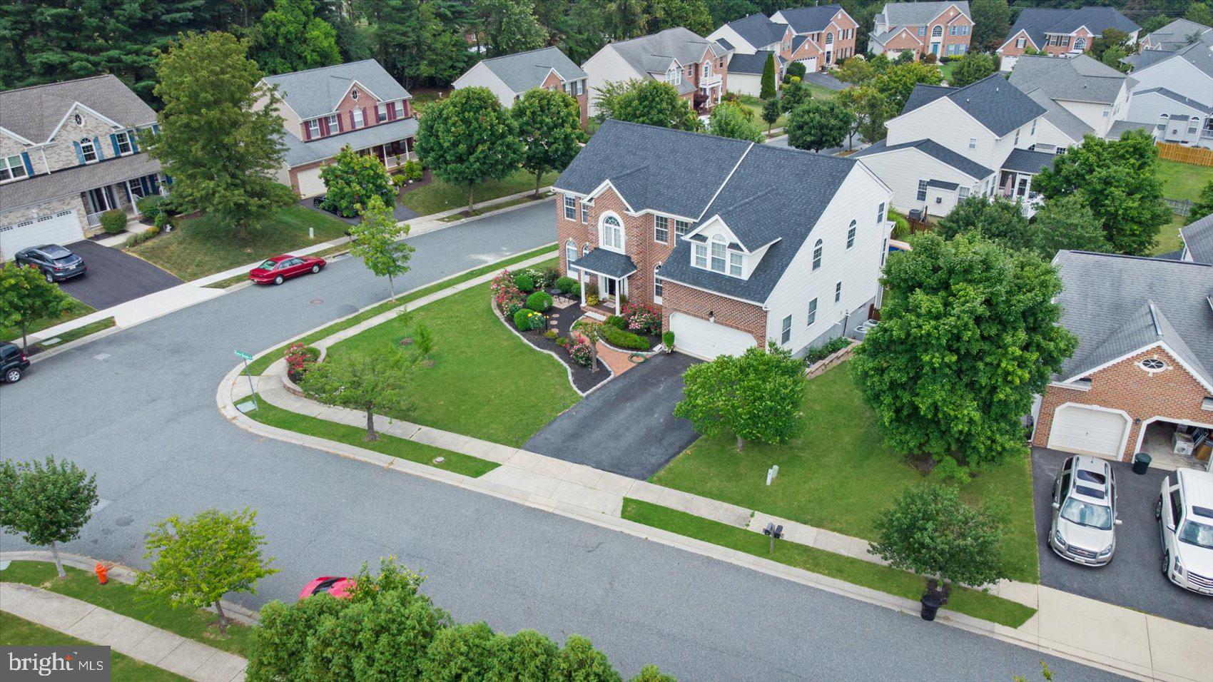 PERRY HALL - Residential