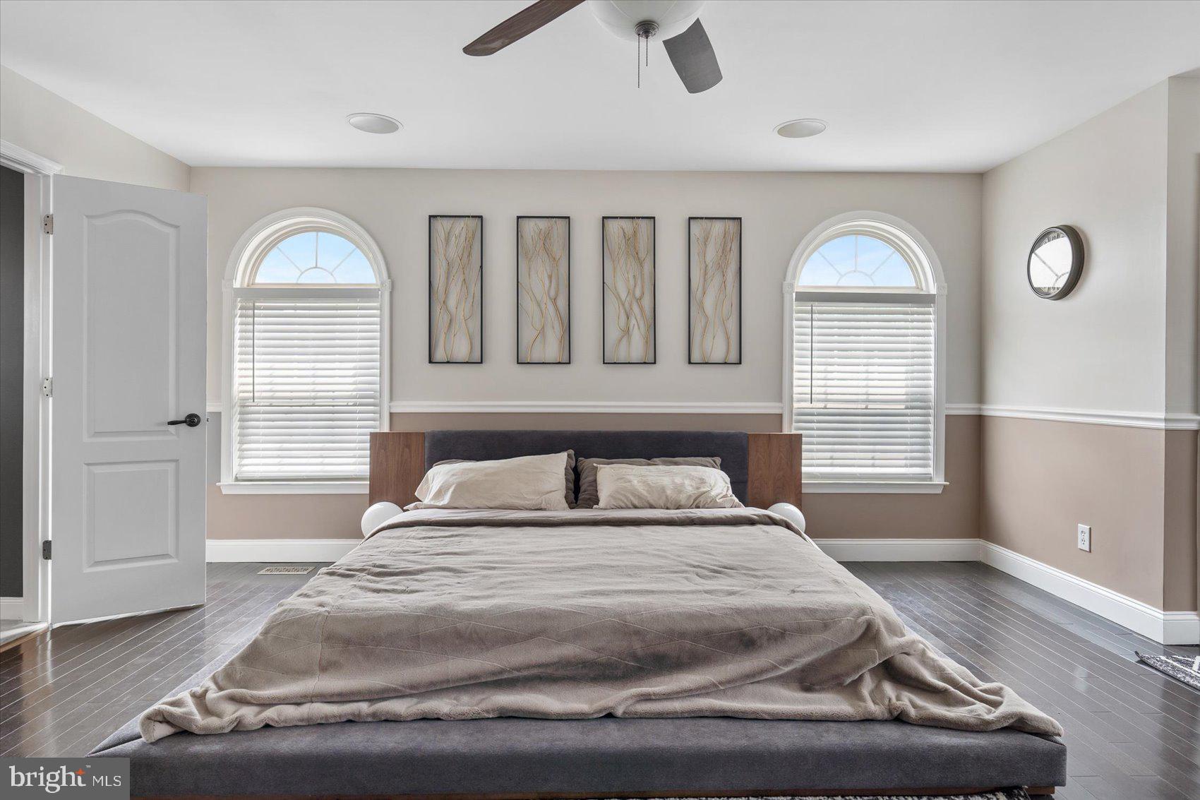 PERRY HALL - Residential