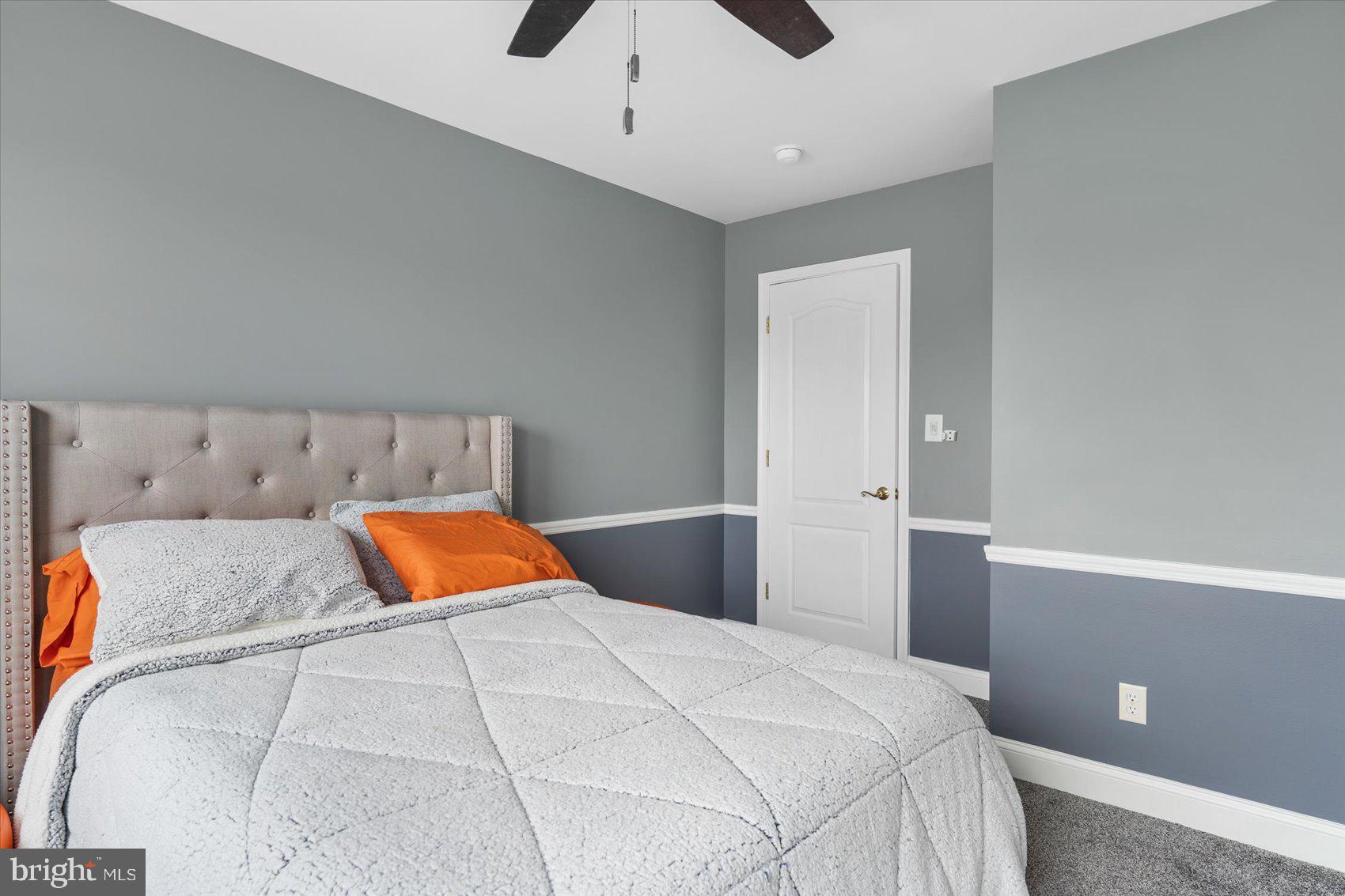 PERRY HALL - Residential