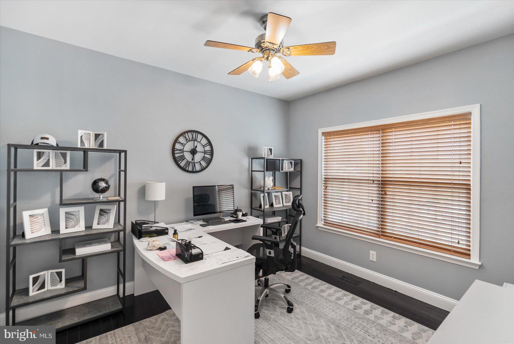 PERRY HALL - Residential