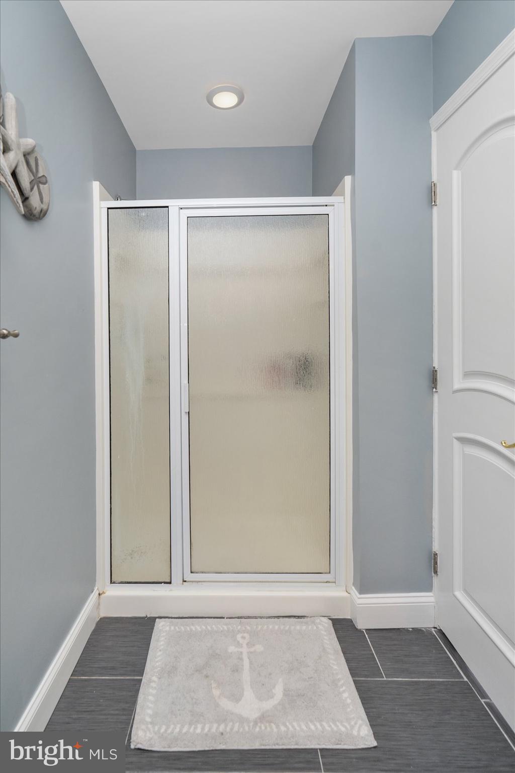 PERRY HALL - Residential