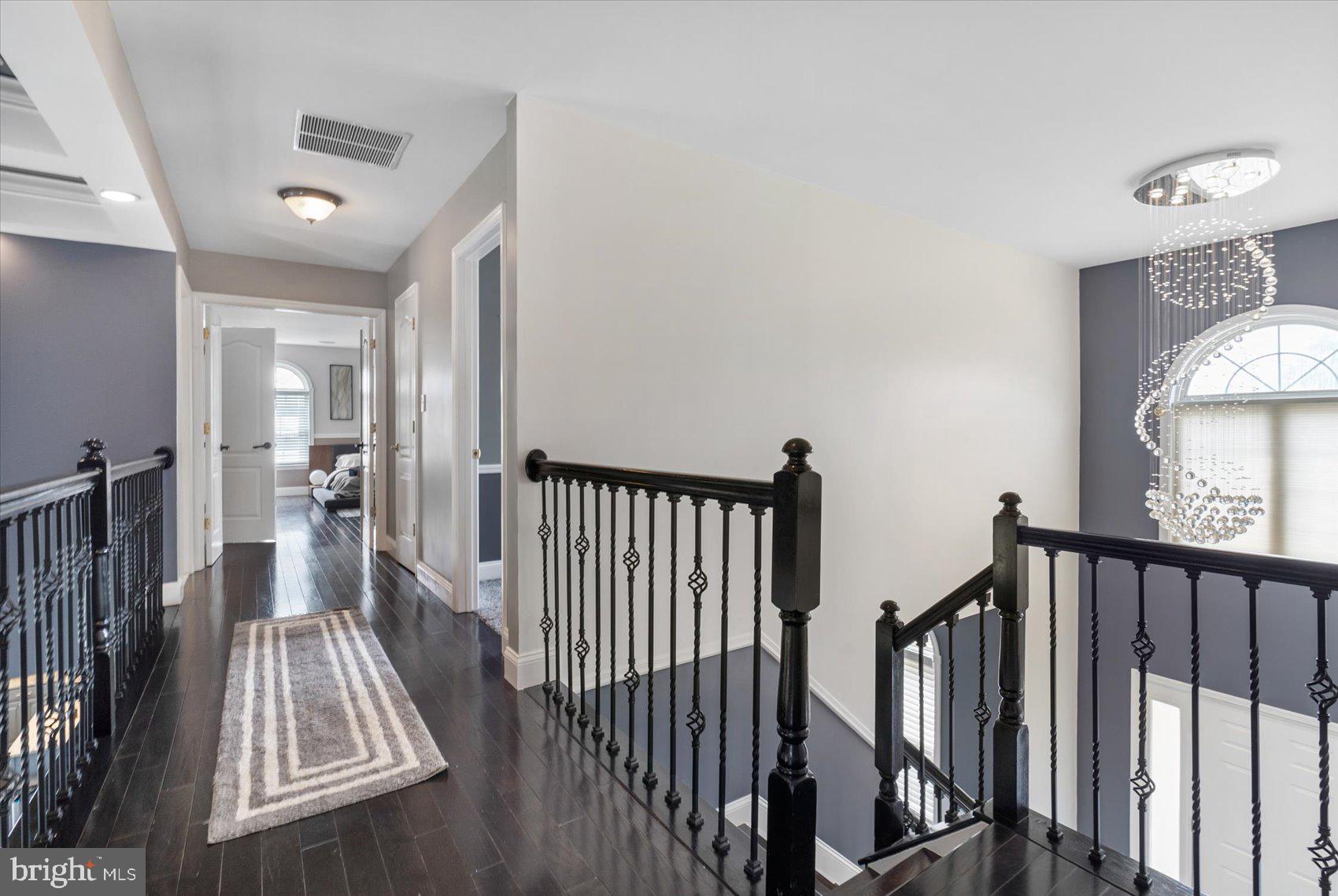 PERRY HALL - Residential