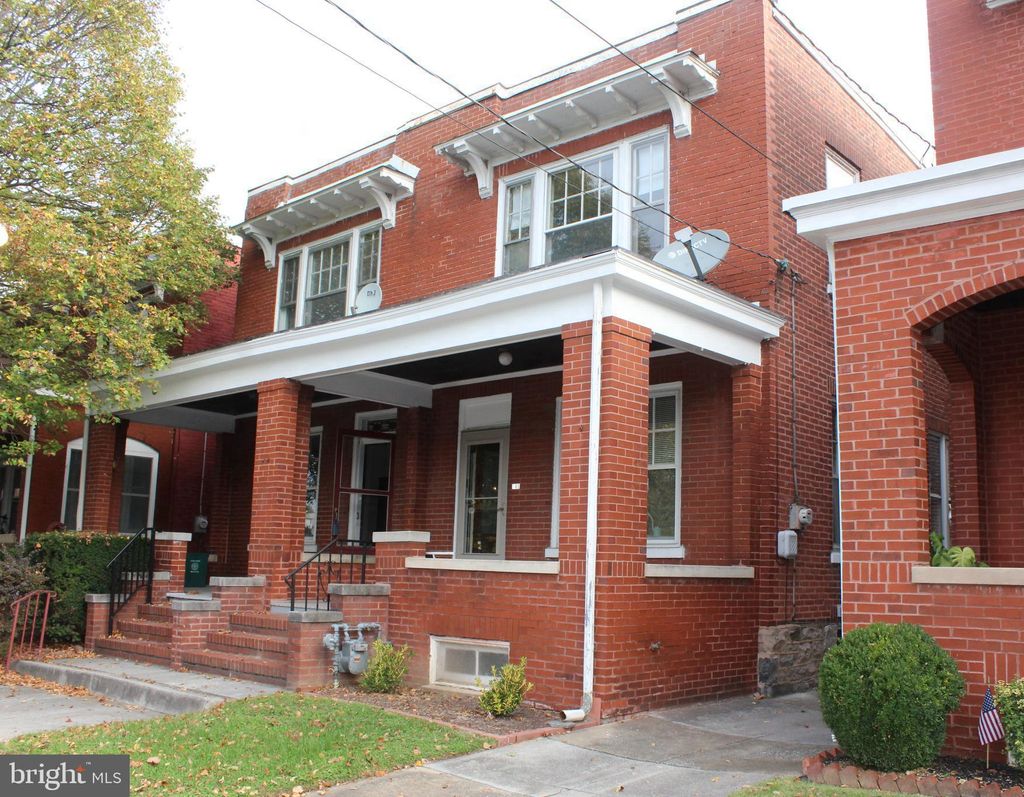 Photo of 749 N Franklin Street, Lancaster, PA 17602 (MLS # PALA2042102)