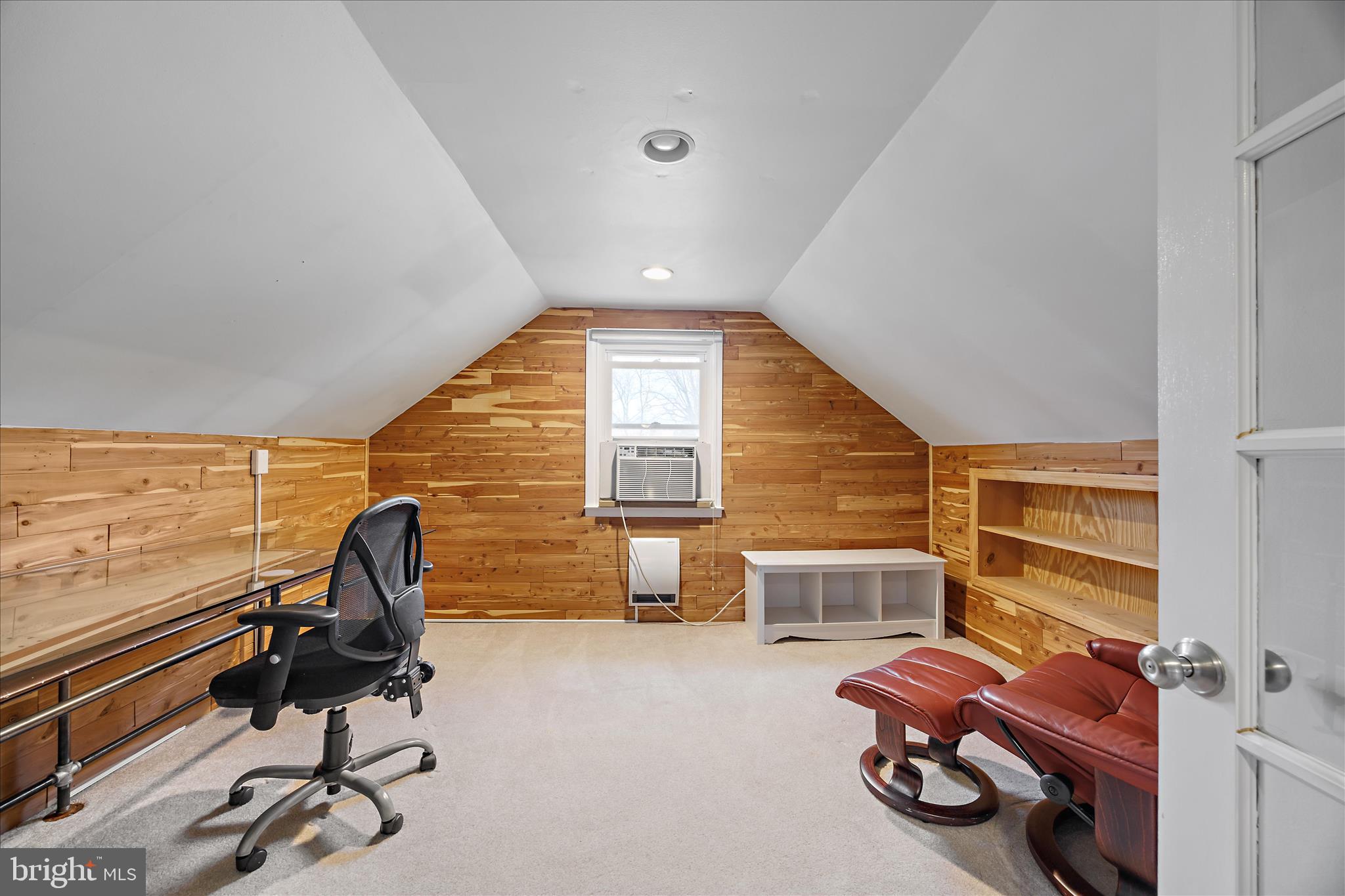 SEVERNA FOREST - Residential