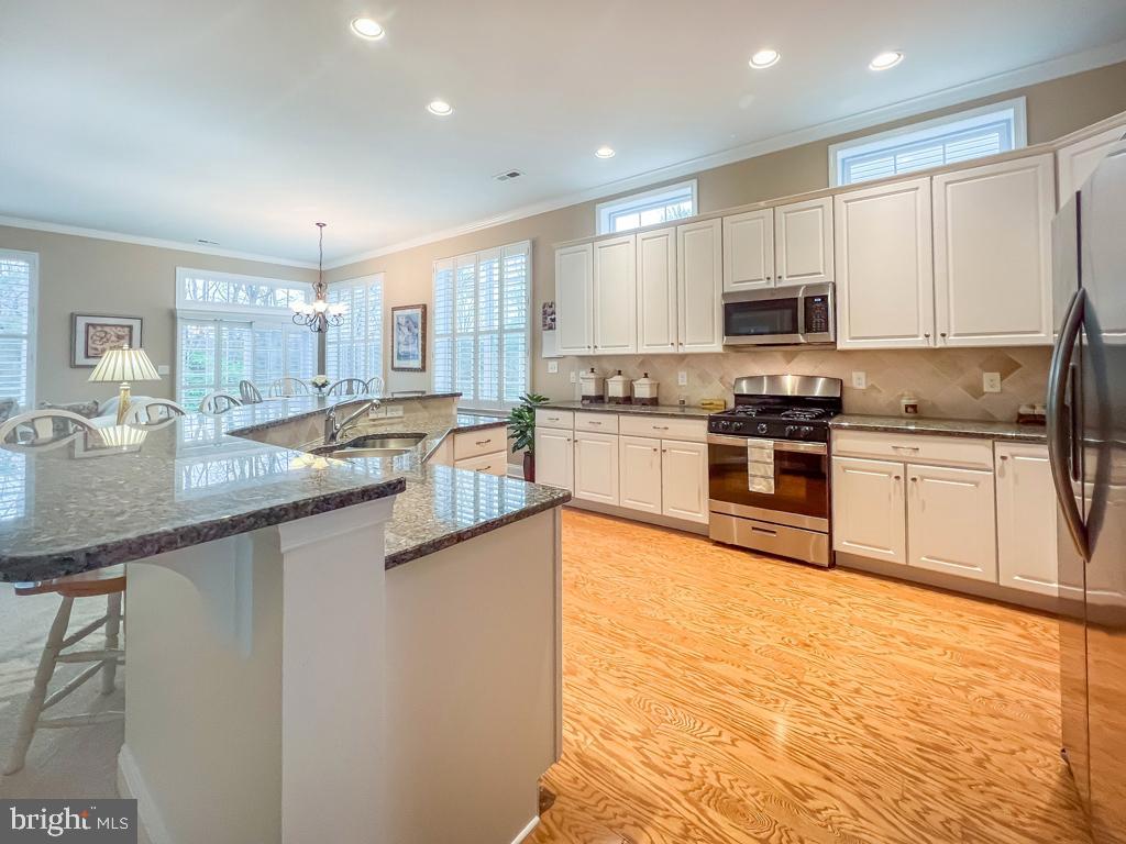 REGENCY AT YARDLEY - Residential