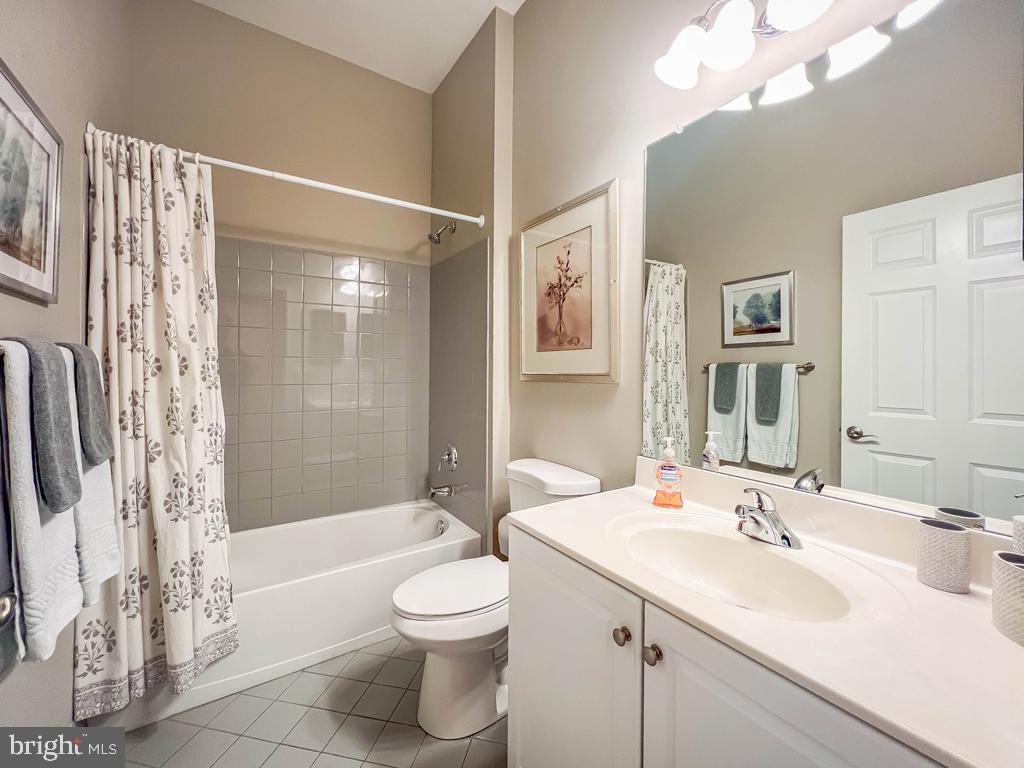 REGENCY AT YARDLEY - Residential