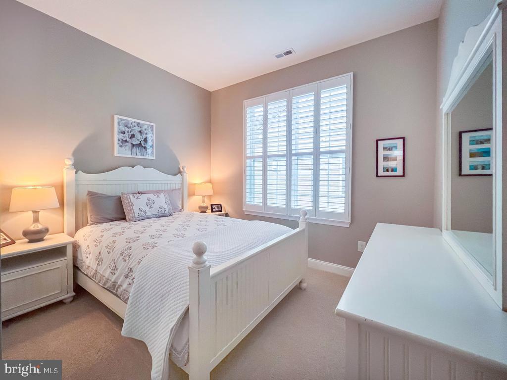 REGENCY AT YARDLEY - Residential