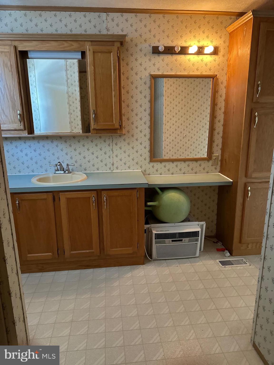 RICHLAND MDWS - Residential