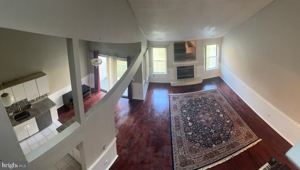 812 EAGLES CHASE DRIVE