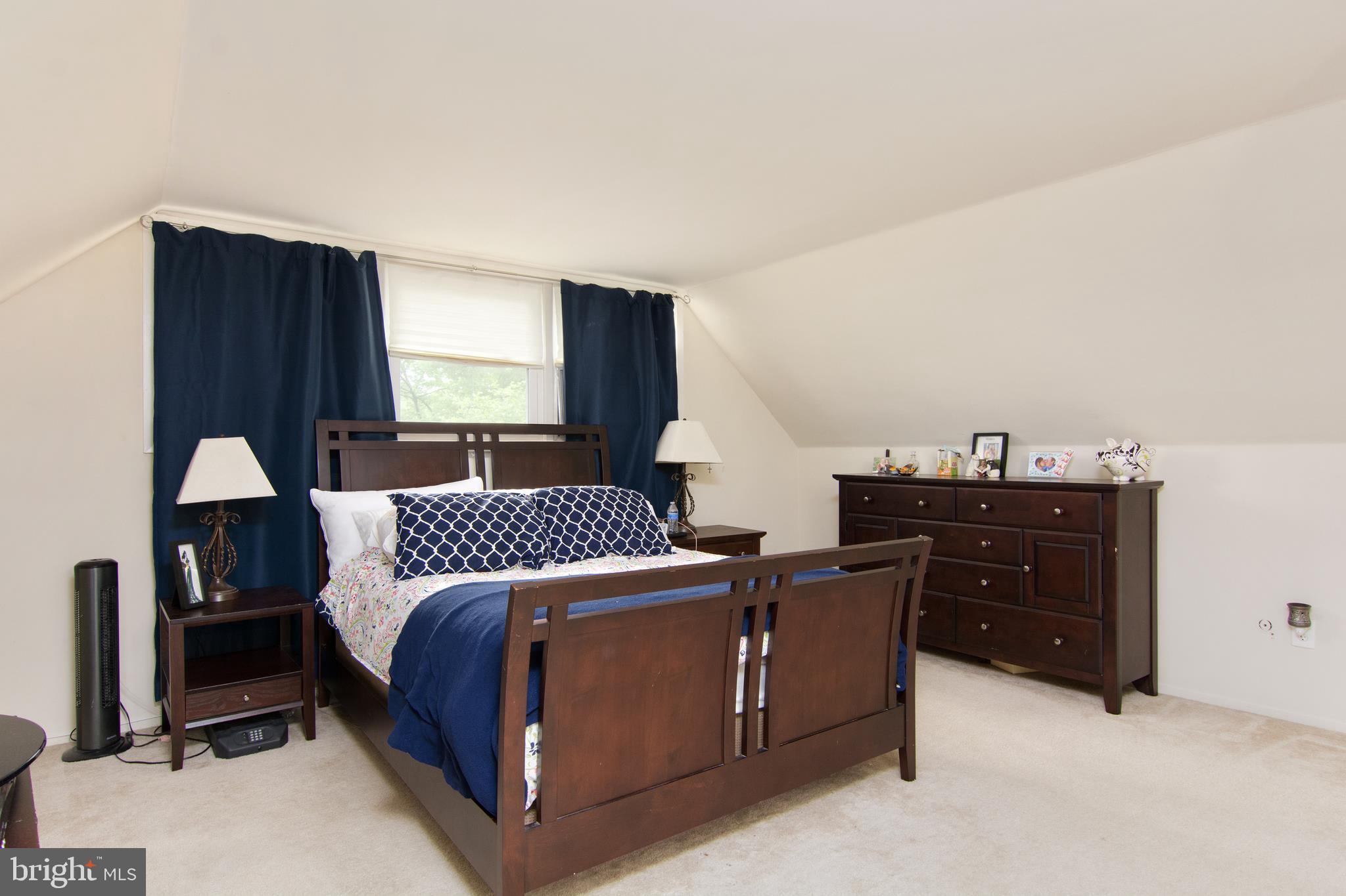 YORKTOWN AT BELAIR - Residential