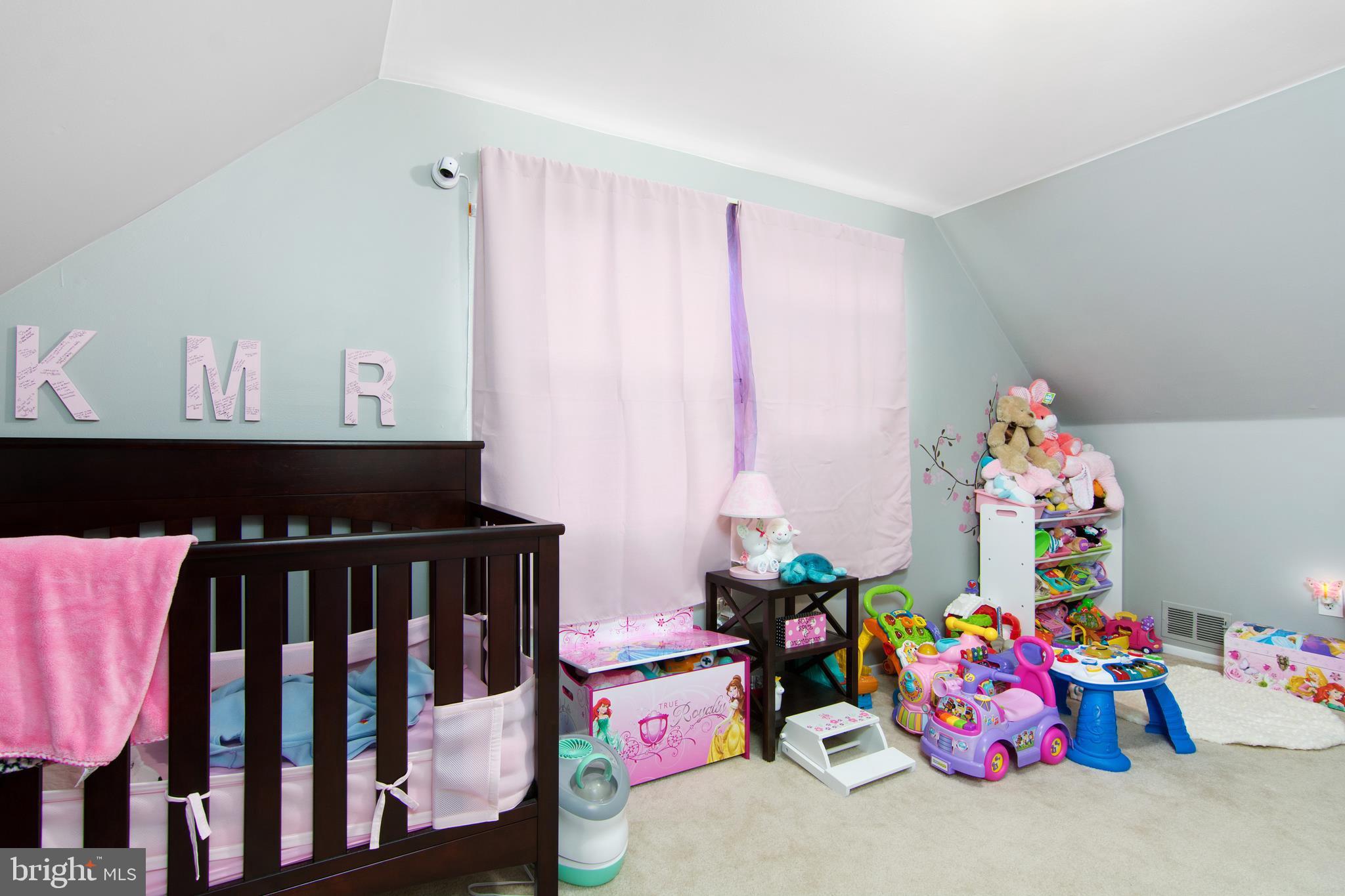 YORKTOWN AT BELAIR - Residential