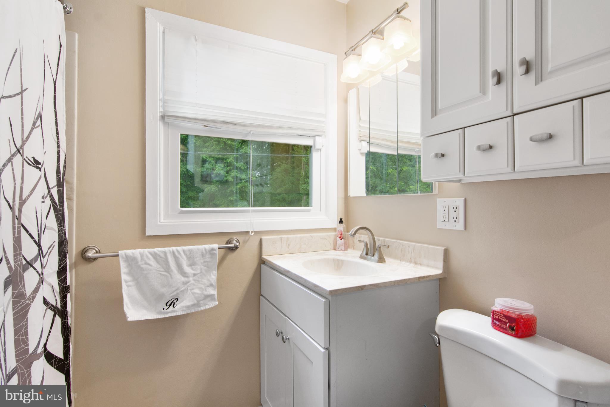 YORKTOWN AT BELAIR - Residential