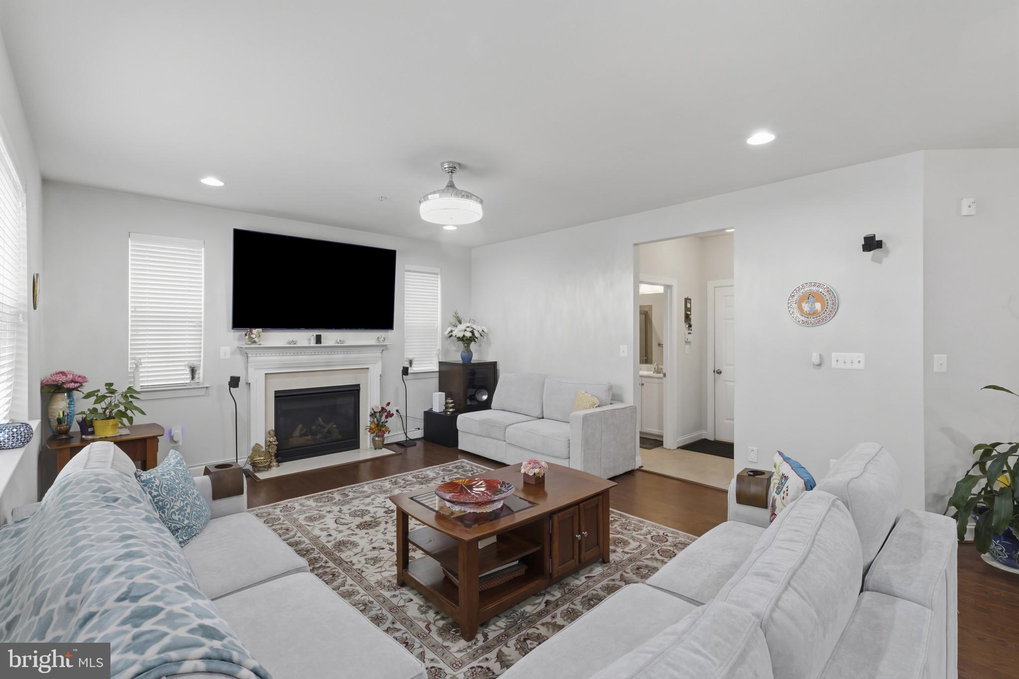 WOODBROOK - Residential