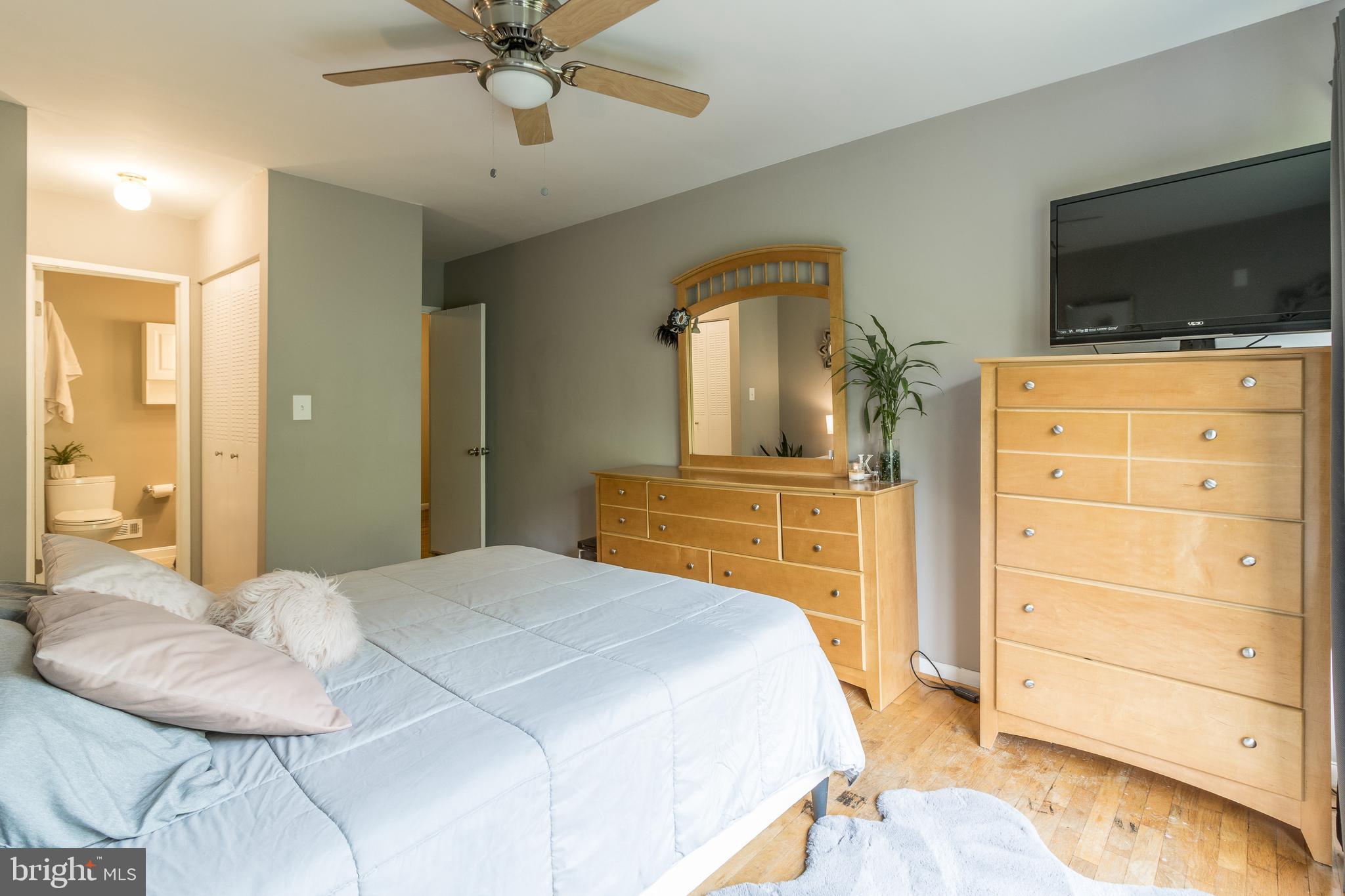 VILLAGE OF OAKLAND MILLS - Residential