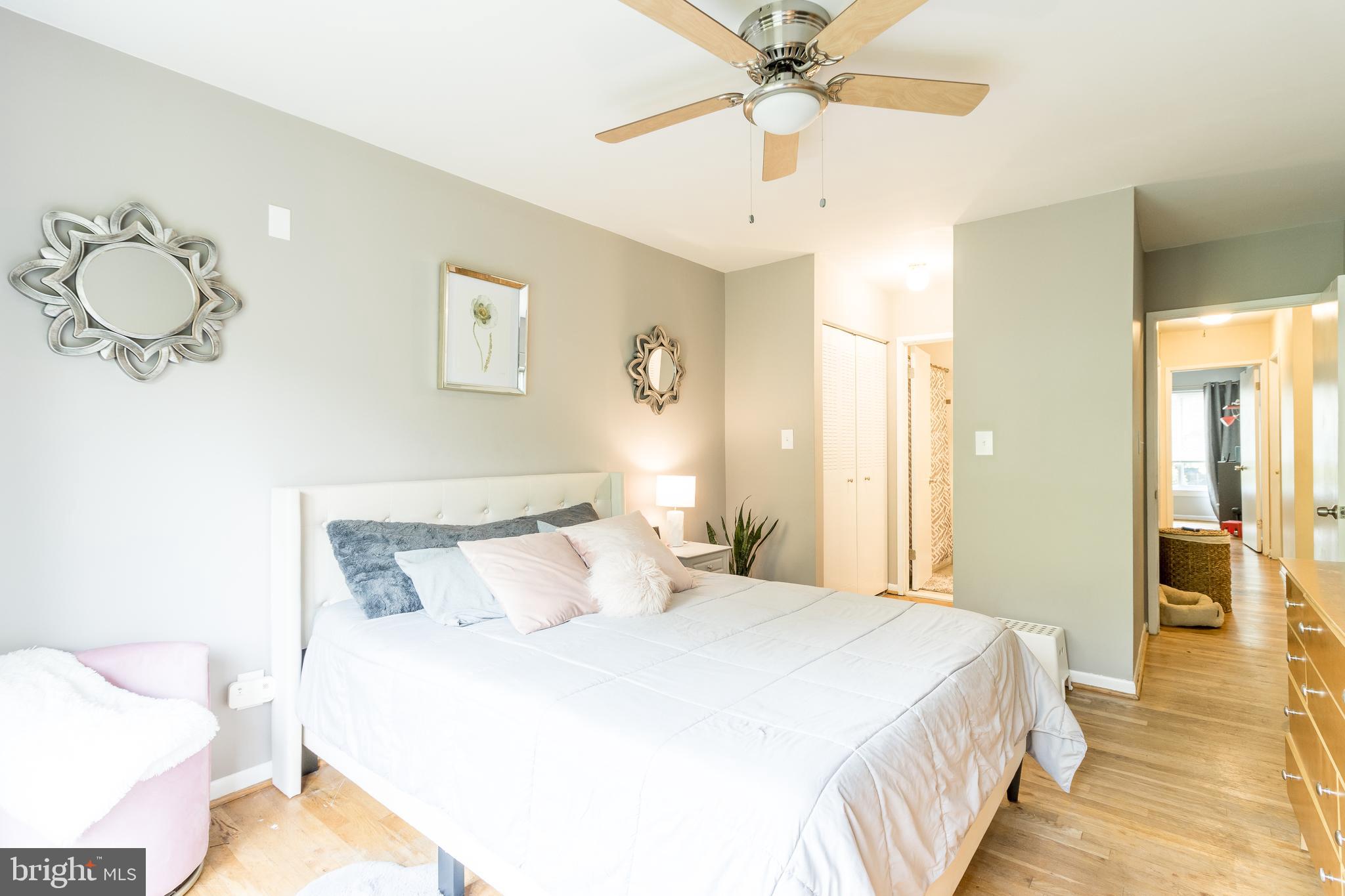 VILLAGE OF OAKLAND MILLS - Residential