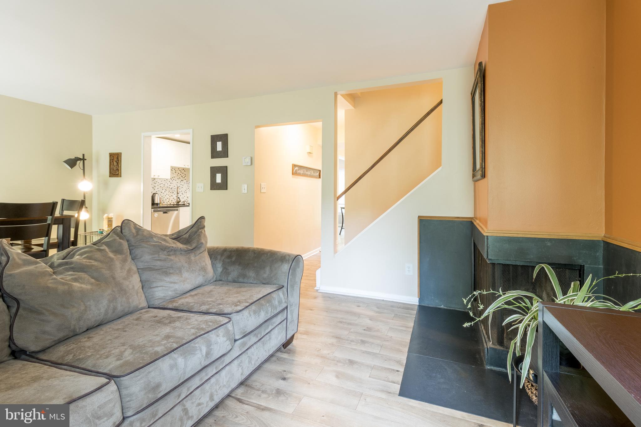 VILLAGE OF OAKLAND MILLS - Residential