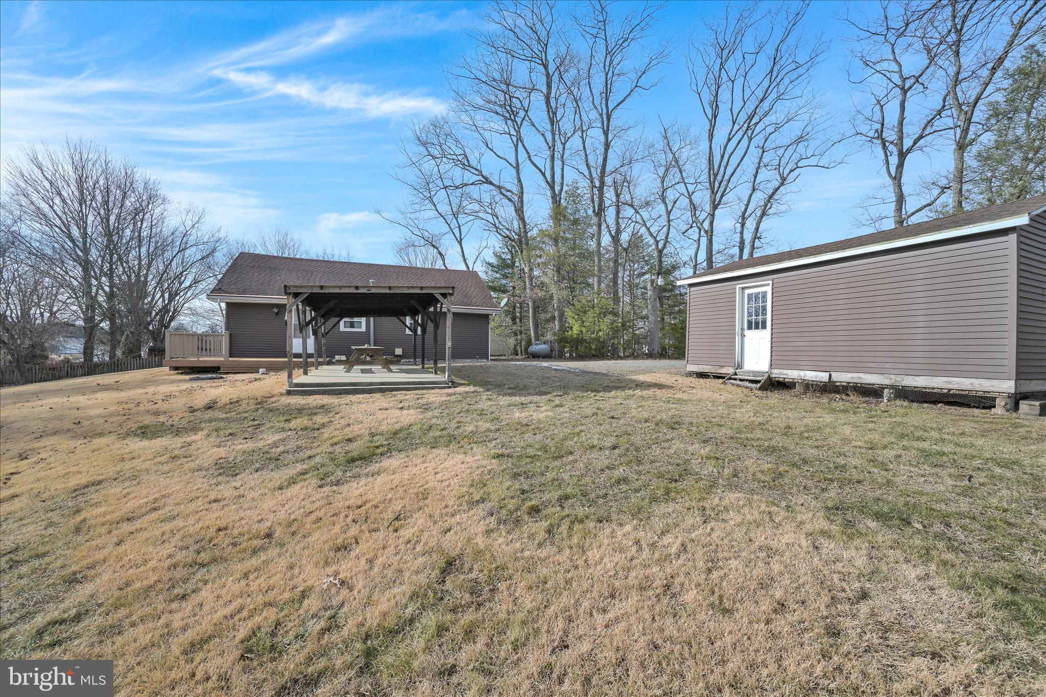 1881 RUNNING DEER DRIVE