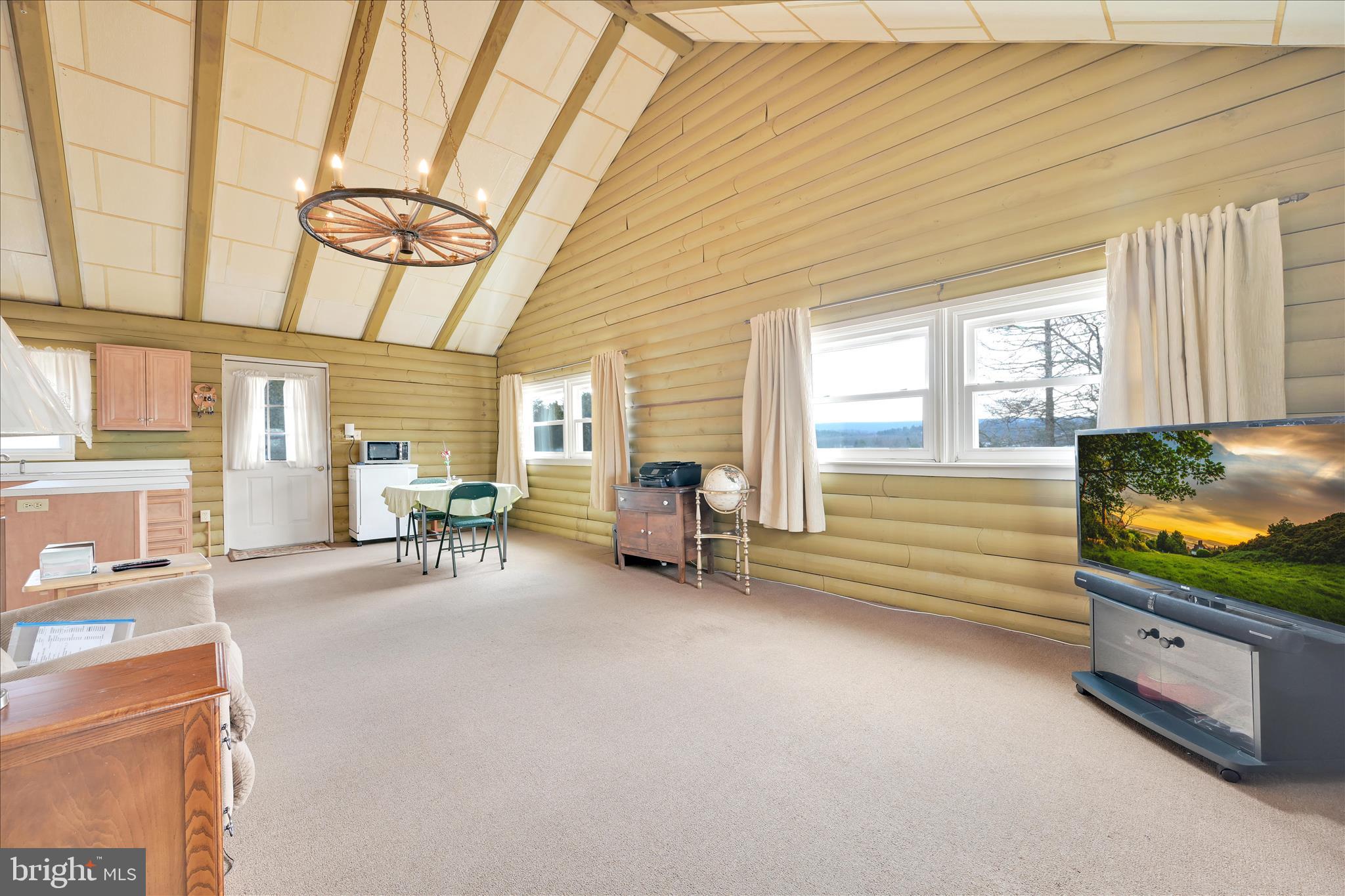 LAKE WYNONAH - Residential