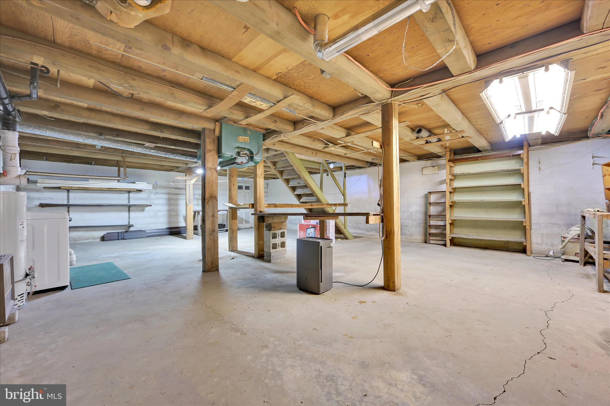 LAKE WYNONAH - Residential