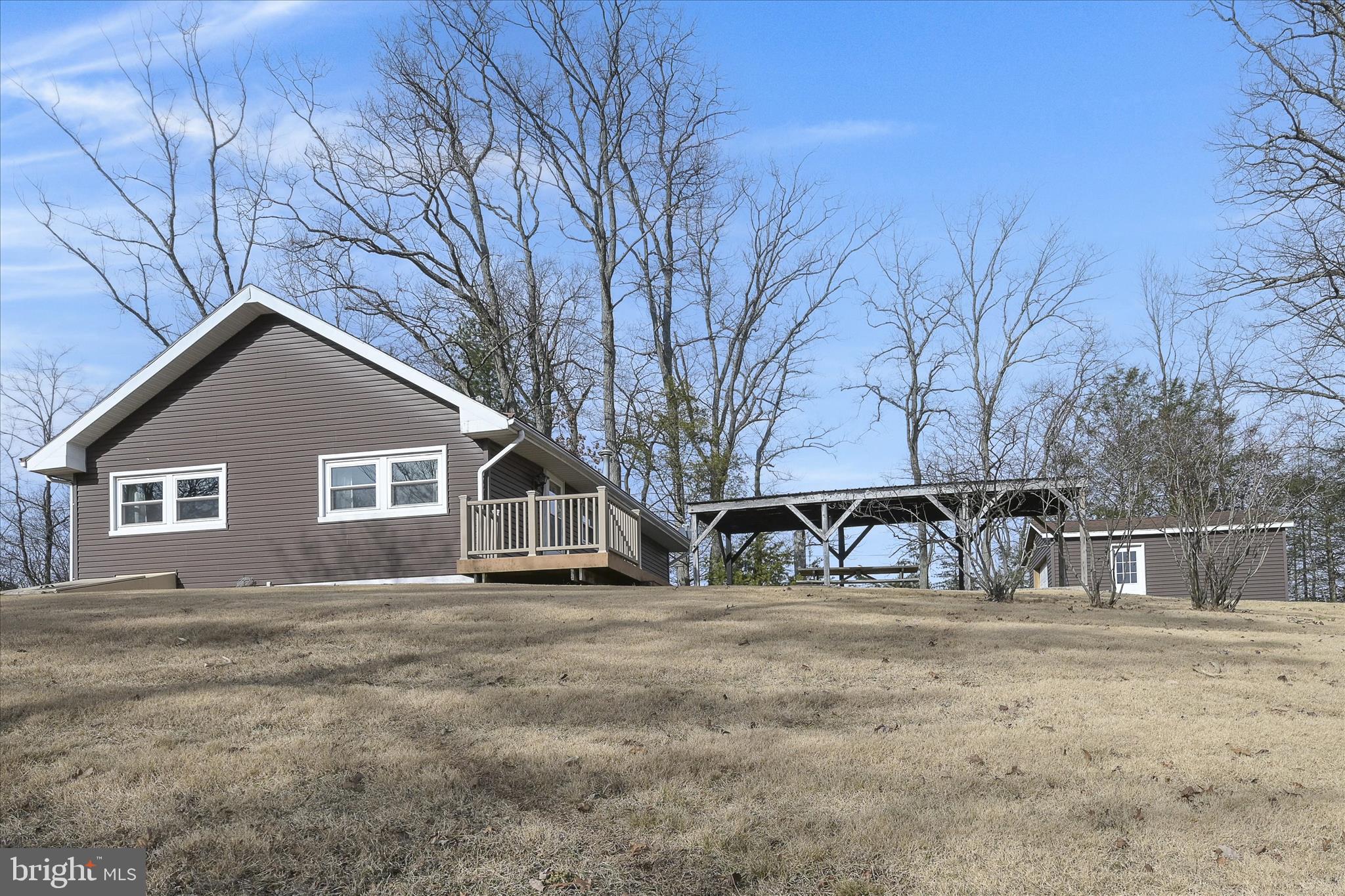 1881 RUNNING DEER DRIVE