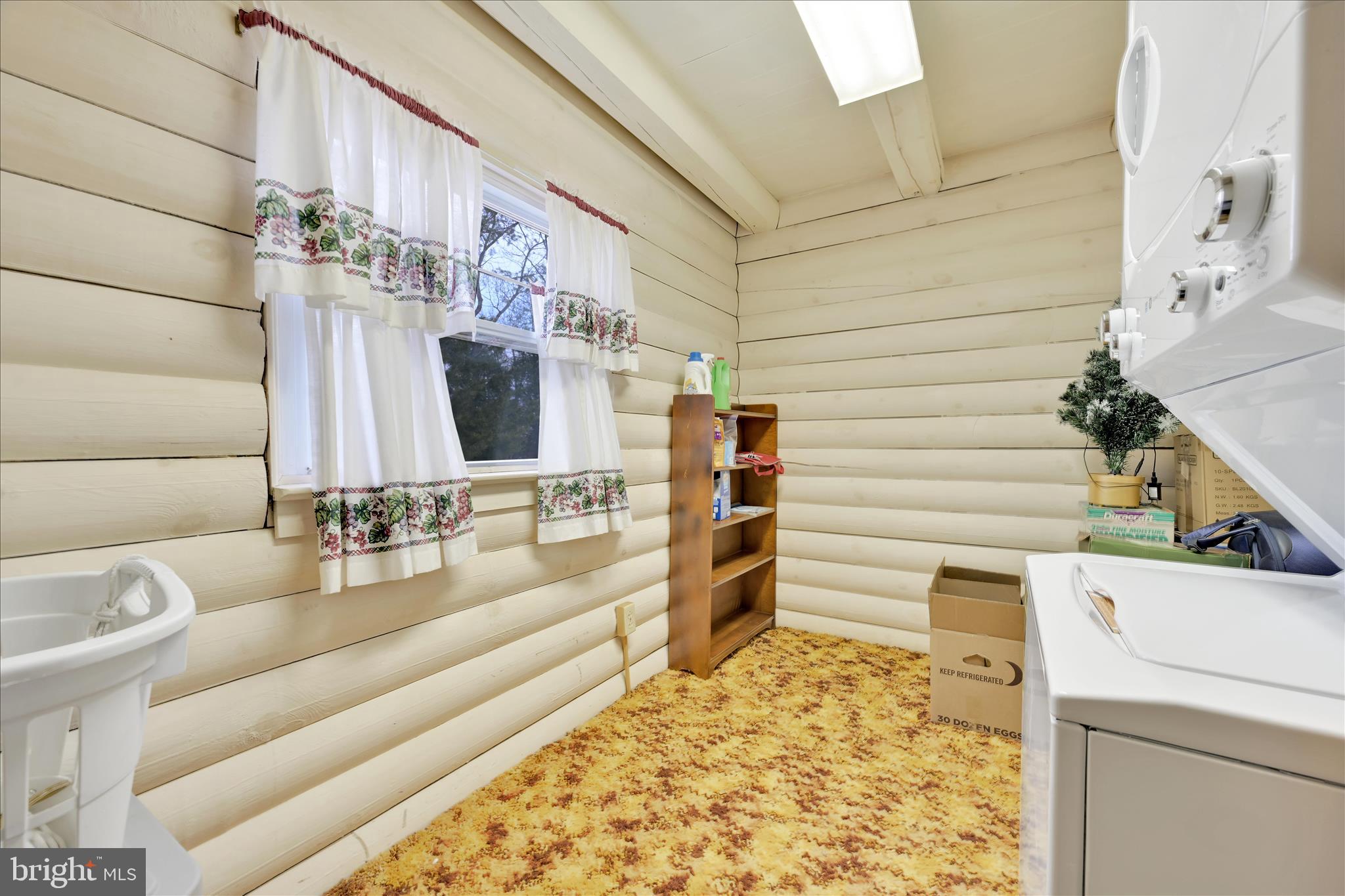 LAKE WYNONAH - Residential