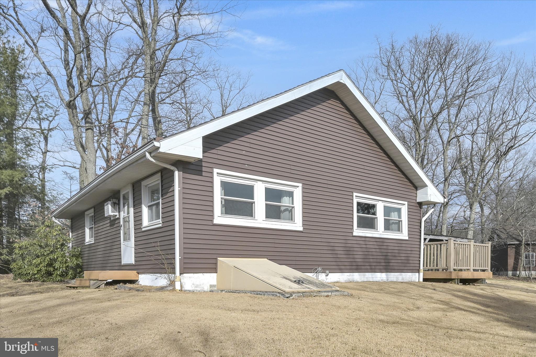 LAKE WYNONAH - Residential