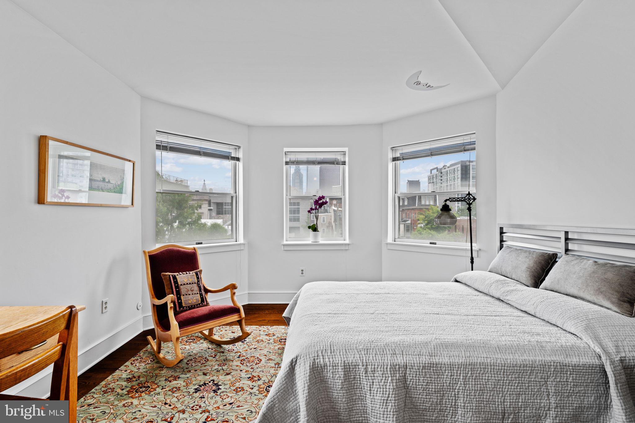 FAIRMOUNT - Residential