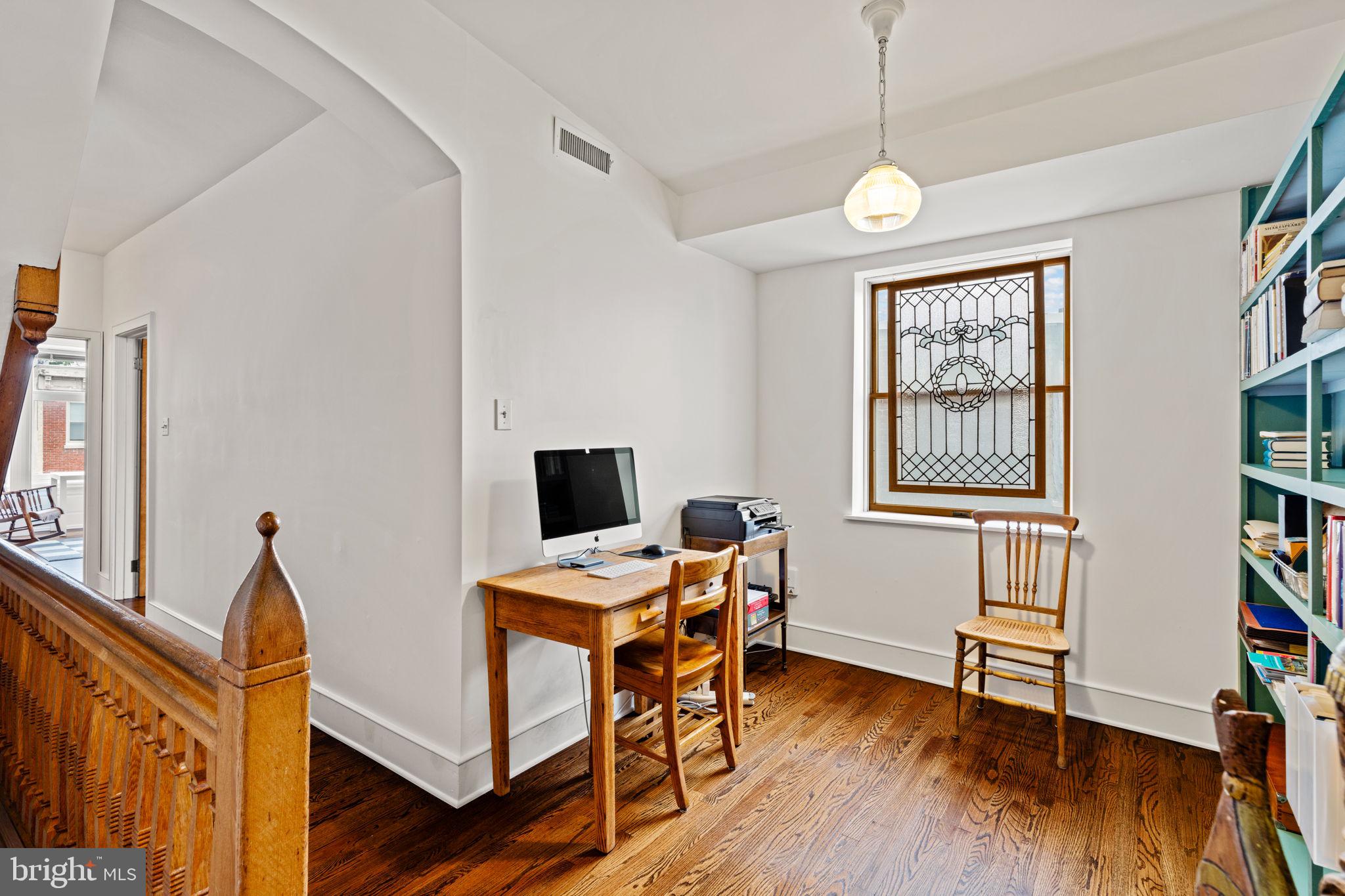 FAIRMOUNT - Residential