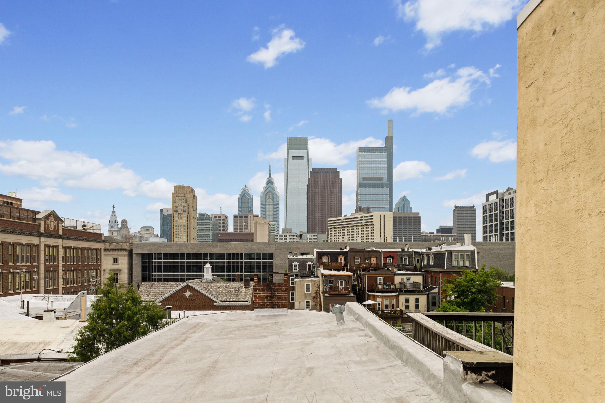 FAIRMOUNT - Residential