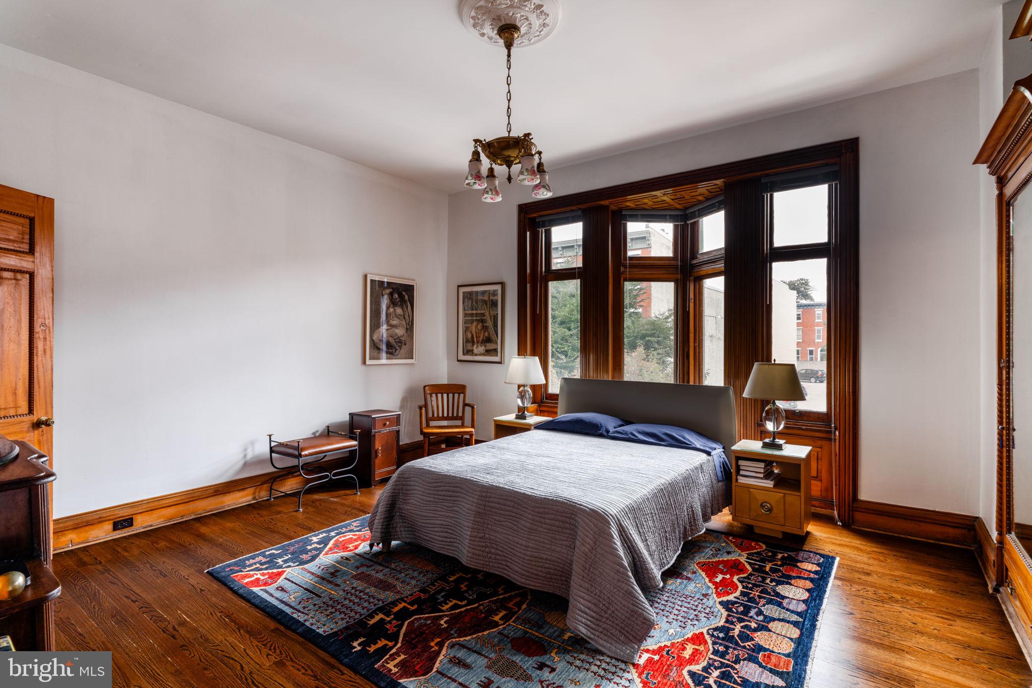 FAIRMOUNT - Residential