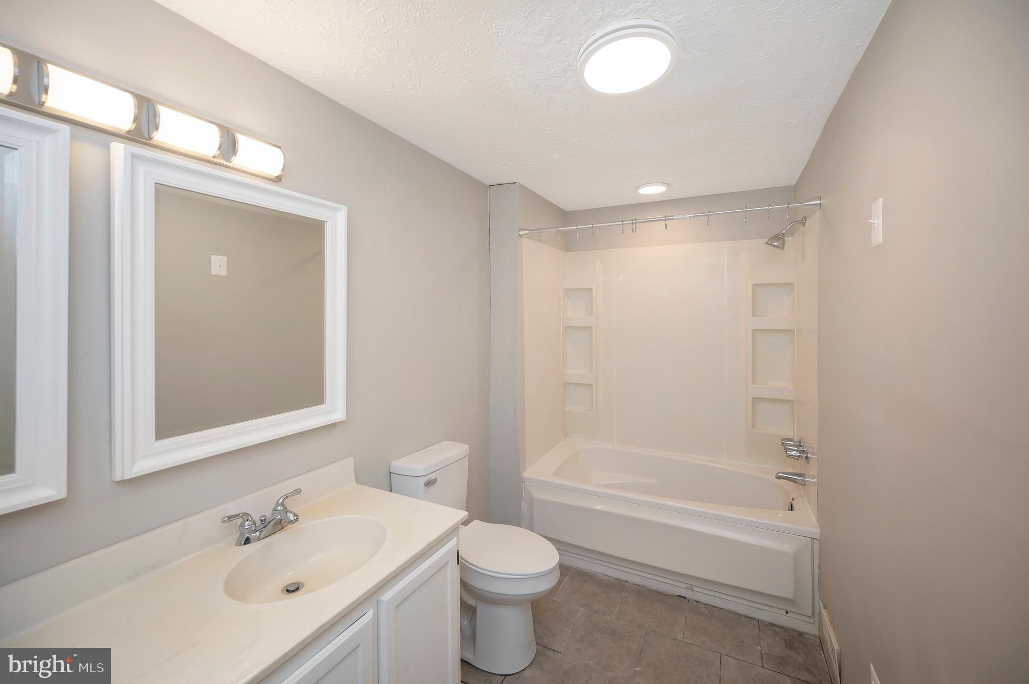 GRAHAM ESTATES - Residential