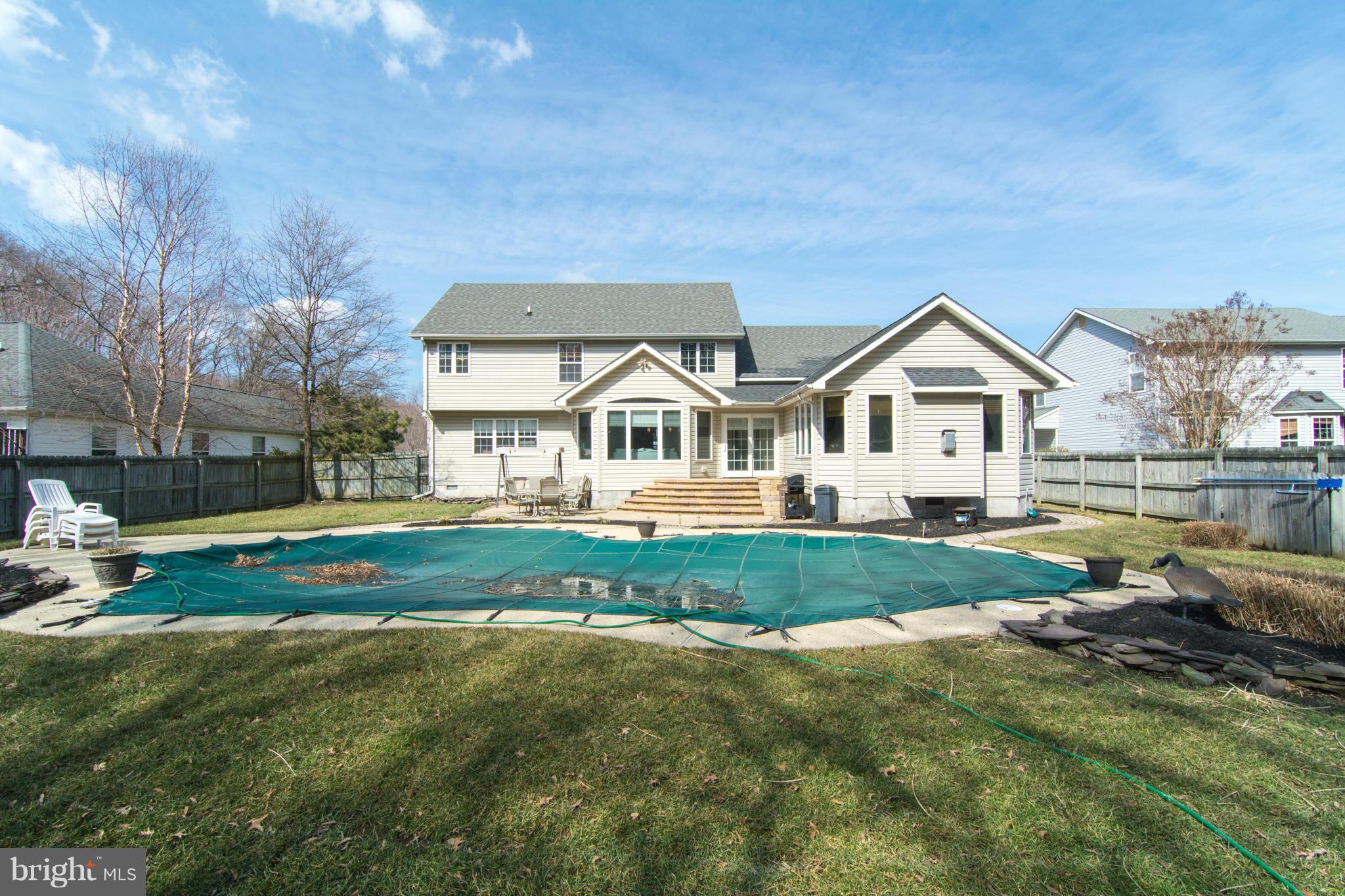 BAY MEADOWS - Residential