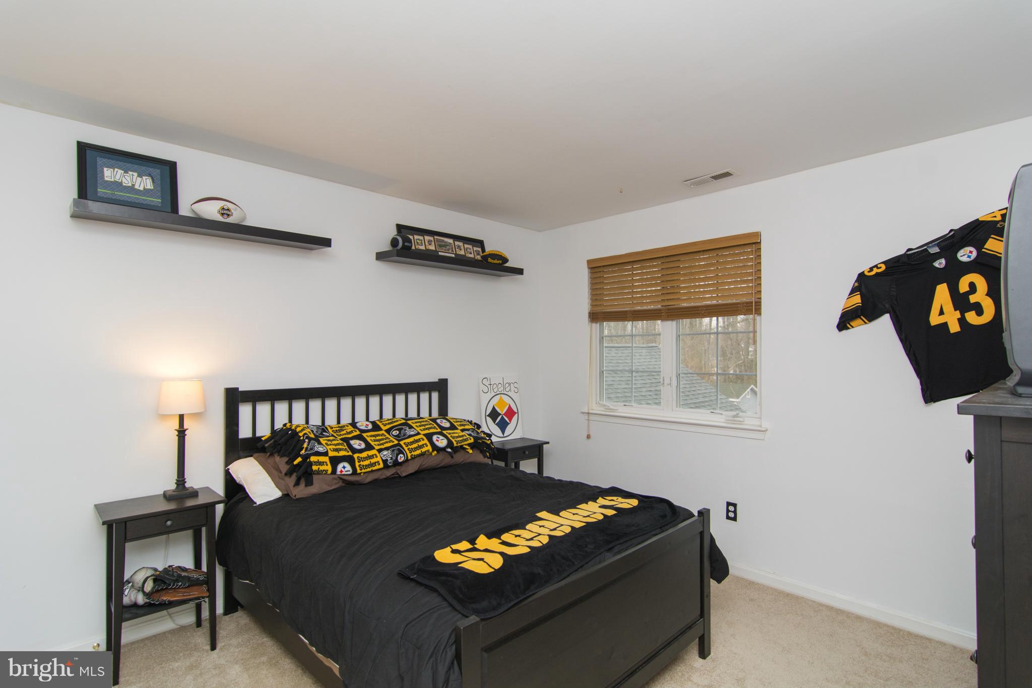 BAY MEADOWS - Residential